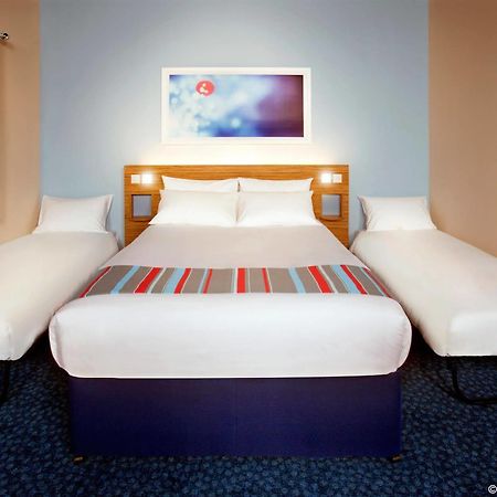 Ramada Encore York Dış mekan fotoğraf