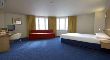 Ramada Encore York Dış mekan fotoğraf