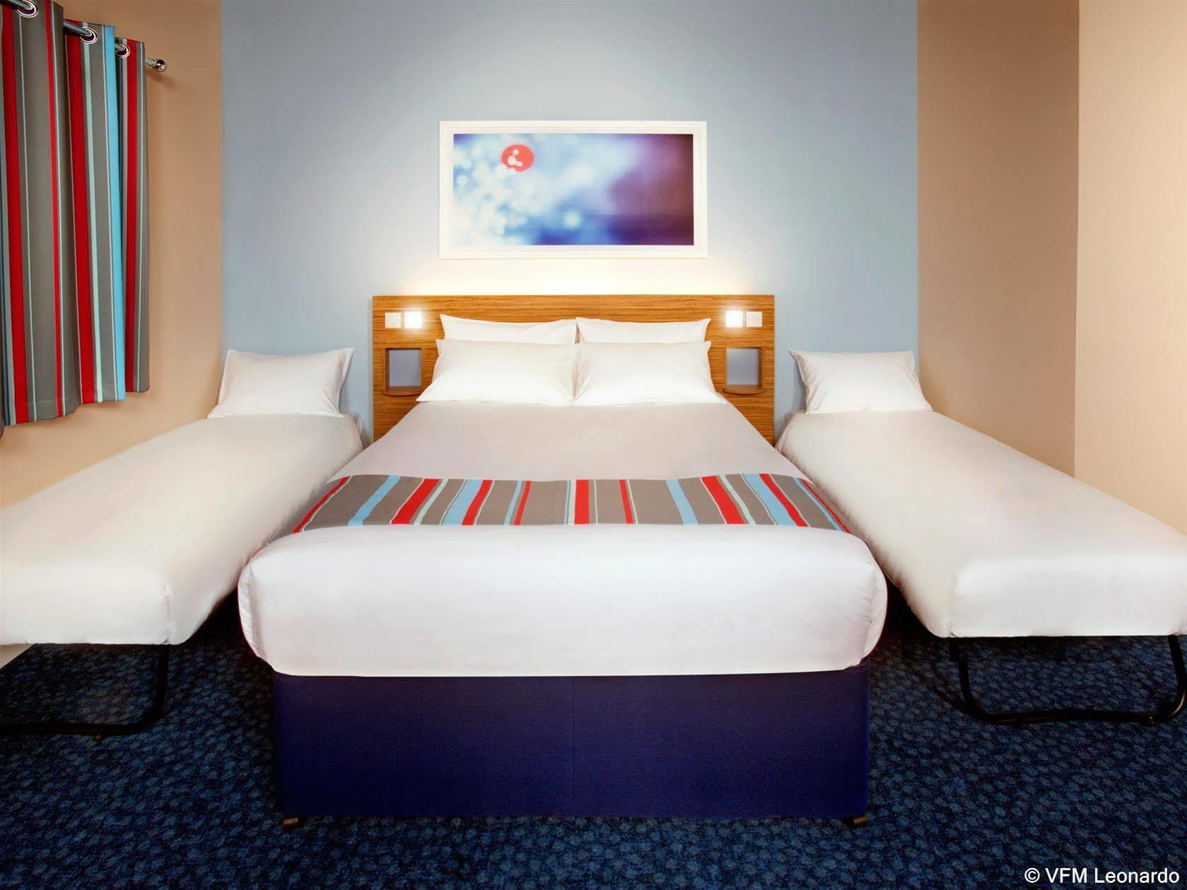 Ramada Encore York Dış mekan fotoğraf