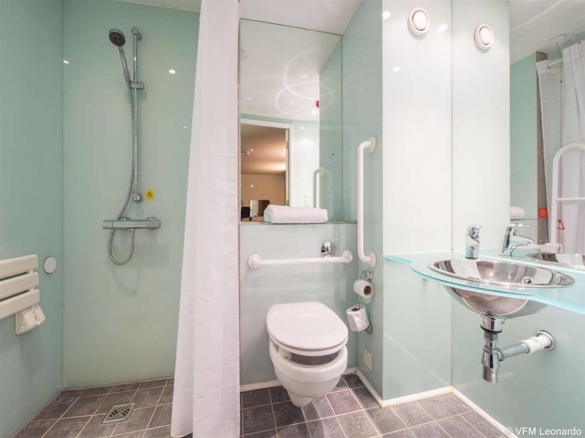 Ramada Encore York Dış mekan fotoğraf